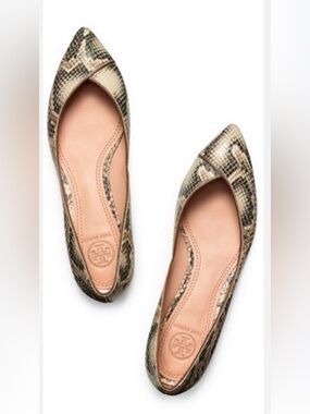 NWOT TORY BURCH SNAKESKIN PRINT POINTED TOE FLATS SIZE 9
